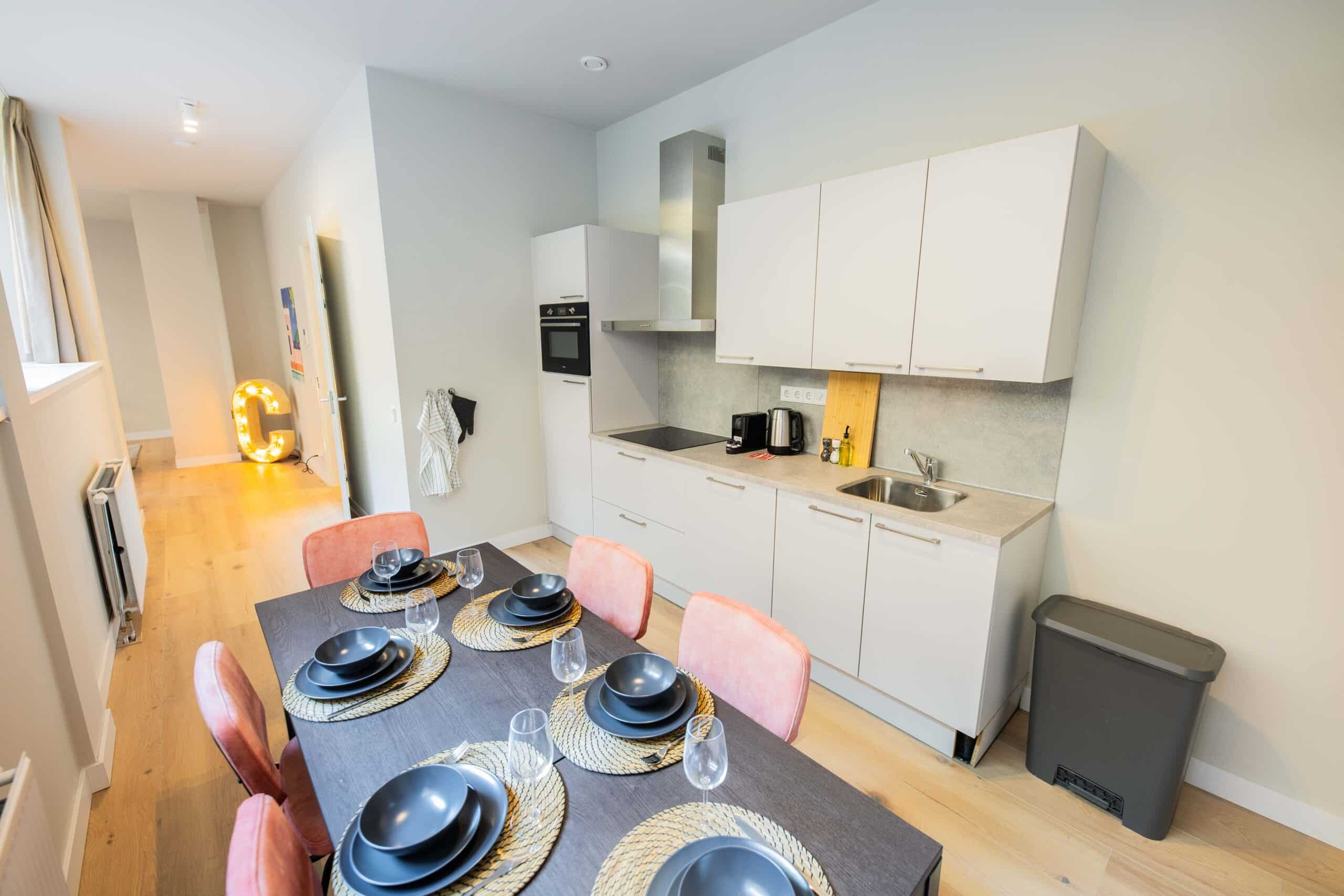 99 m² Central Rotterdam | 3BR, 6 Beds., view 3