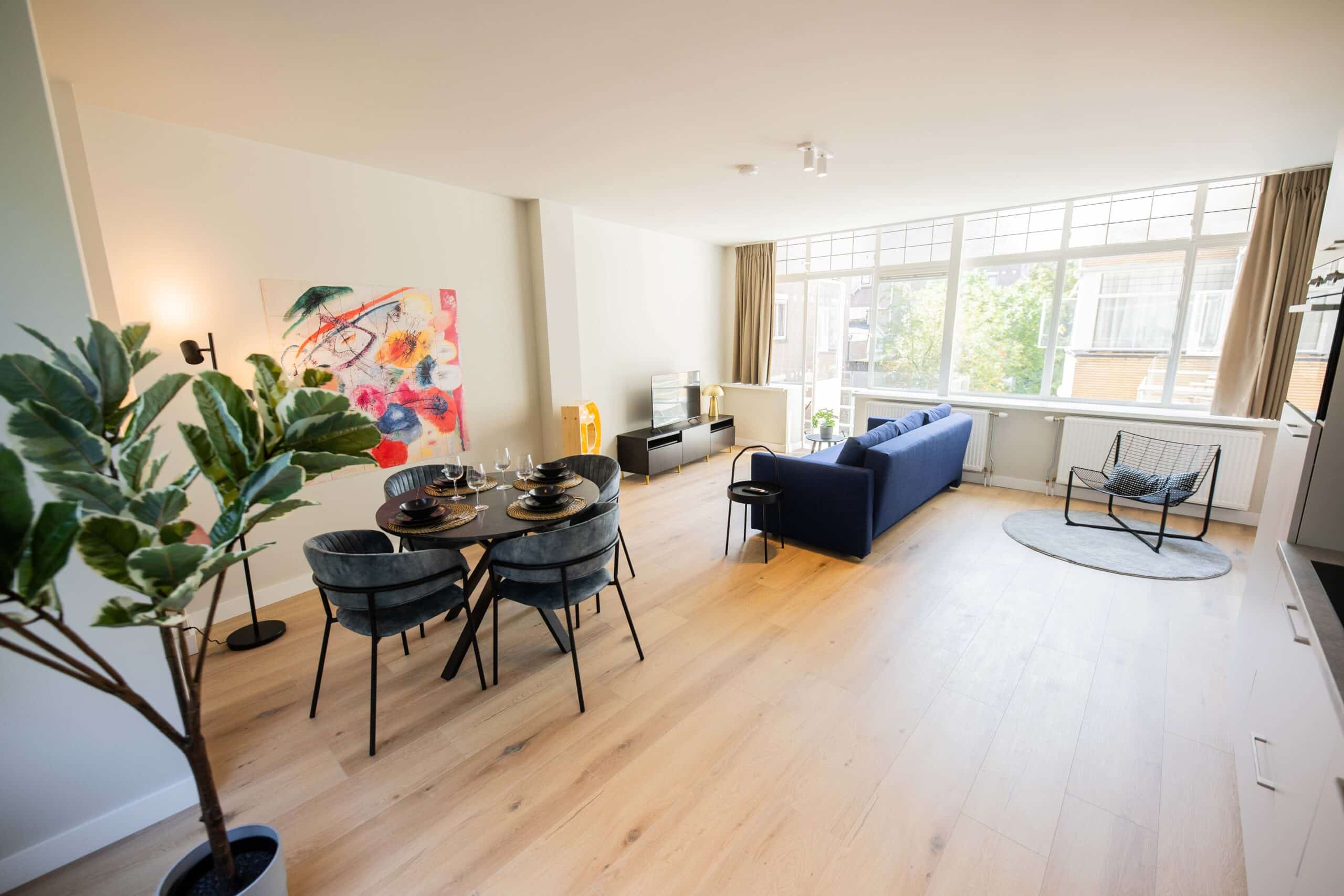 88 m² Central Rotterdam | 2BR, 4 Beds.