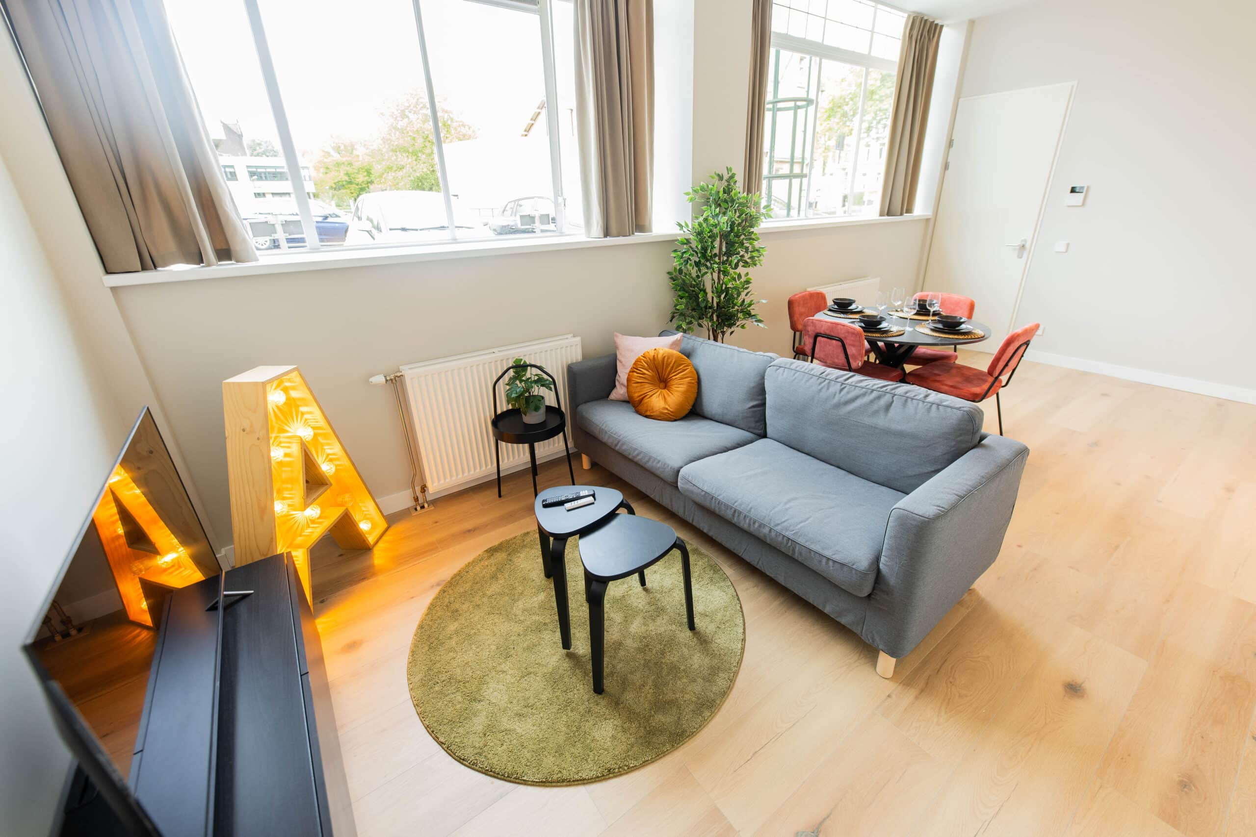 76 m² Central Rotterdam | 3BR, 5 Beds.